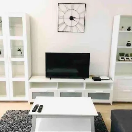 Bright And Welcoming 2 Bedrooms In City Center Luxembourg Exterior photo